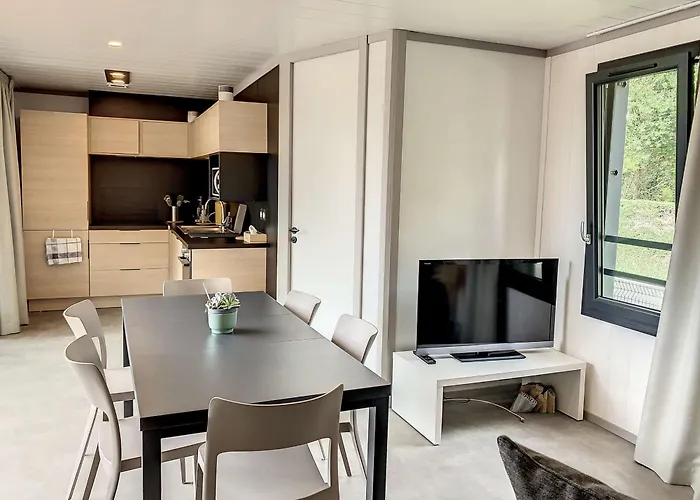 A - 6 Couchages, Piscine Chauffee, Proche Et Commerces - Fr-1-361-521