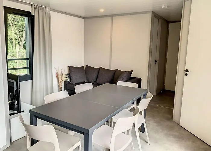 A - 6 Couchages, Piscine Chauffee, Proche Et Commerces - Fr-1-361-521