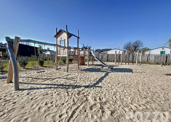 A - 6 Couchages, Piscine Chauffee, Proche Et Commerces - Fr-1-361-521 * Jullouville-les-Pins